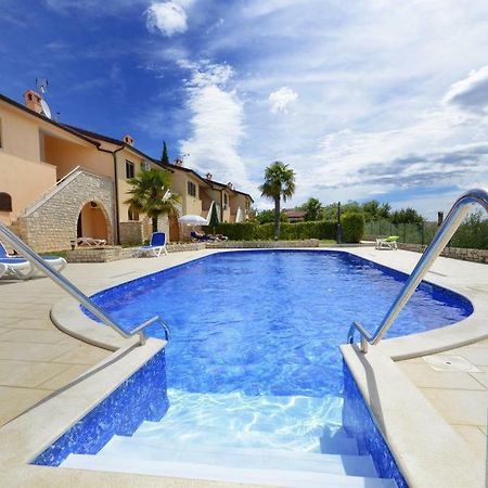 Holiday Home Marina กาชเตลีร์ ภายนอก รูปภาพ
