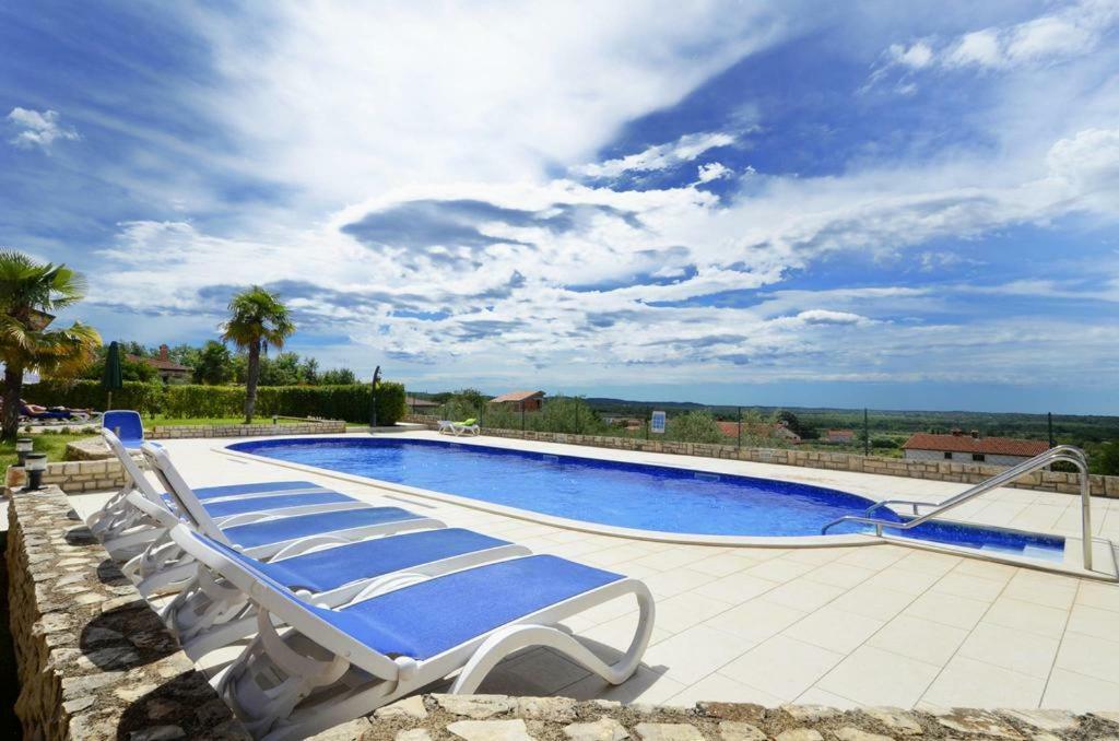 Holiday Home Marina กาชเตลีร์ ภายนอก รูปภาพ