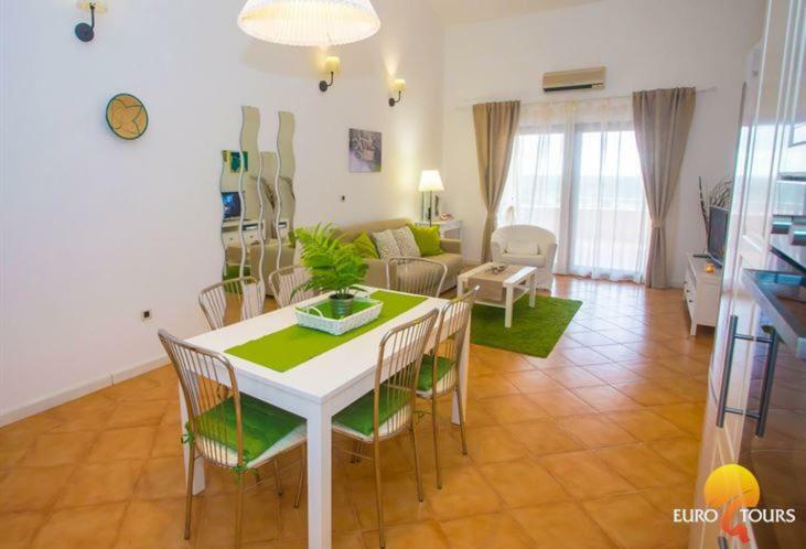 Holiday Home Marina กาชเตลีร์ ภายนอก รูปภาพ