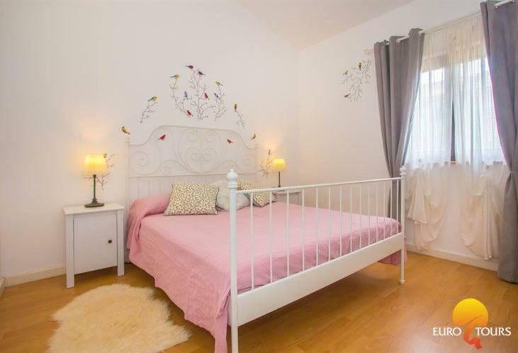 Holiday Home Marina กาชเตลีร์ ภายนอก รูปภาพ