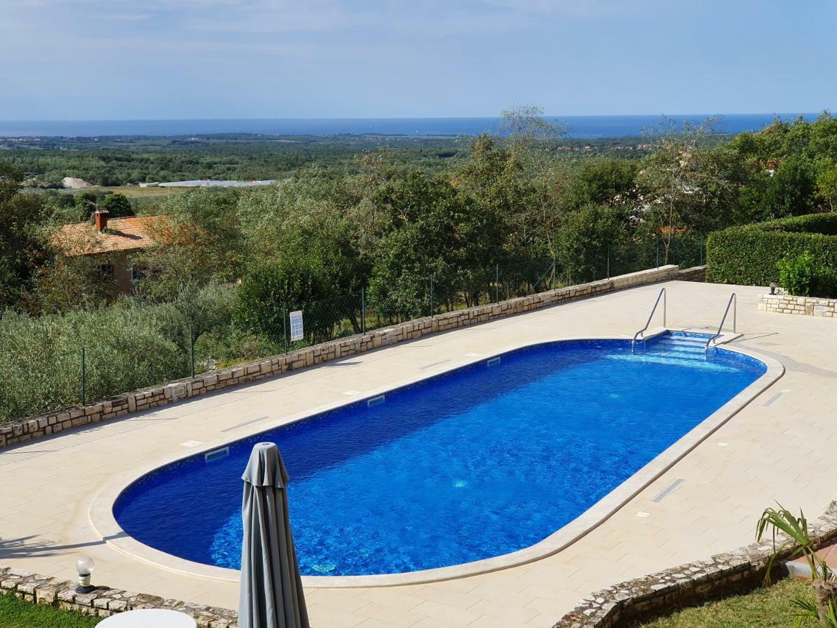 Holiday Home Marina กาชเตลีร์ ภายนอก รูปภาพ
